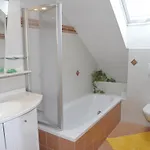 Gartler Apartment *